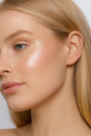 Ofra Highlighter | Maliha Beauty