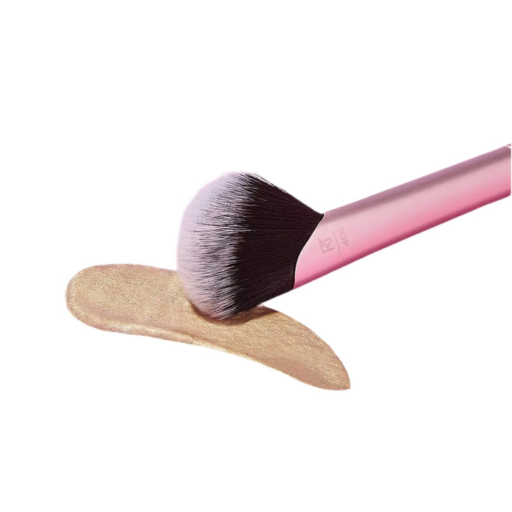 Real Techniques – Rebel Edge Medium Brush RT 403 Maliha Beauty