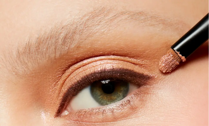 Mac Cosmetics DazzleShadow| Last Dance Maliha Beauty