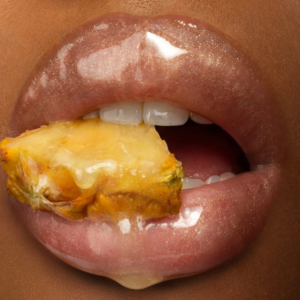 Gisou Honey Infused Lip Oil | Maliha Beauty